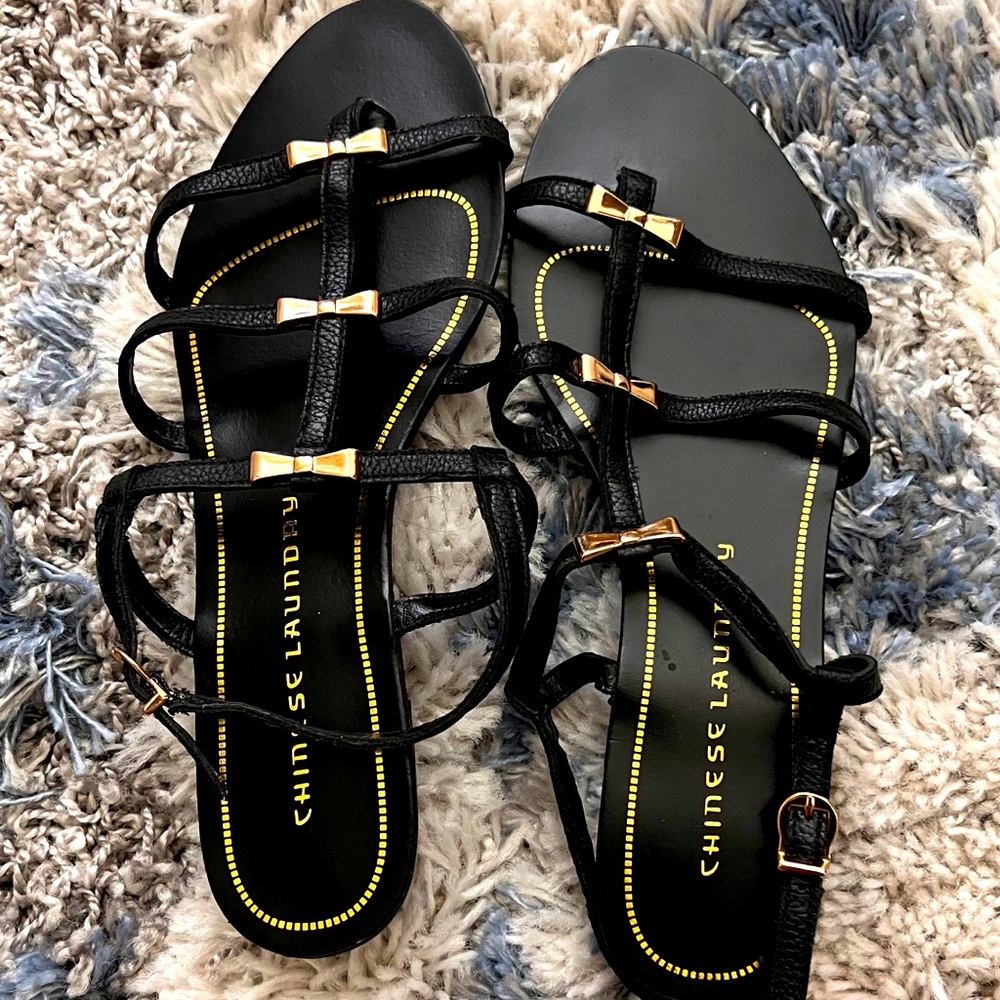 Womens Chinese Laundry Sandals Size 7